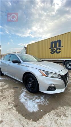 نيسان ألتيما